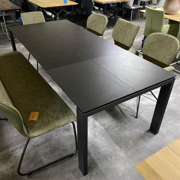 bert plantagie Eettafel Cervo - Ongebruikt, 100 tot 150 cm, 200 cm of meer, Ophalen of Verzenden, Zo goed als nieuw