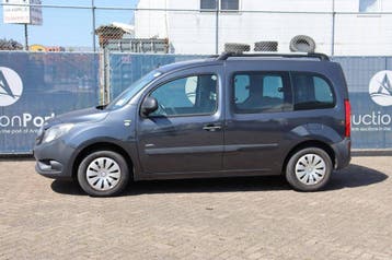 Veiling: Bestelwagen Mercedes-Benz Citan Tourer 112 Benzine, Gebruikt, Mercedes-Benz, Handgeschakeld, Zilver of Grijs