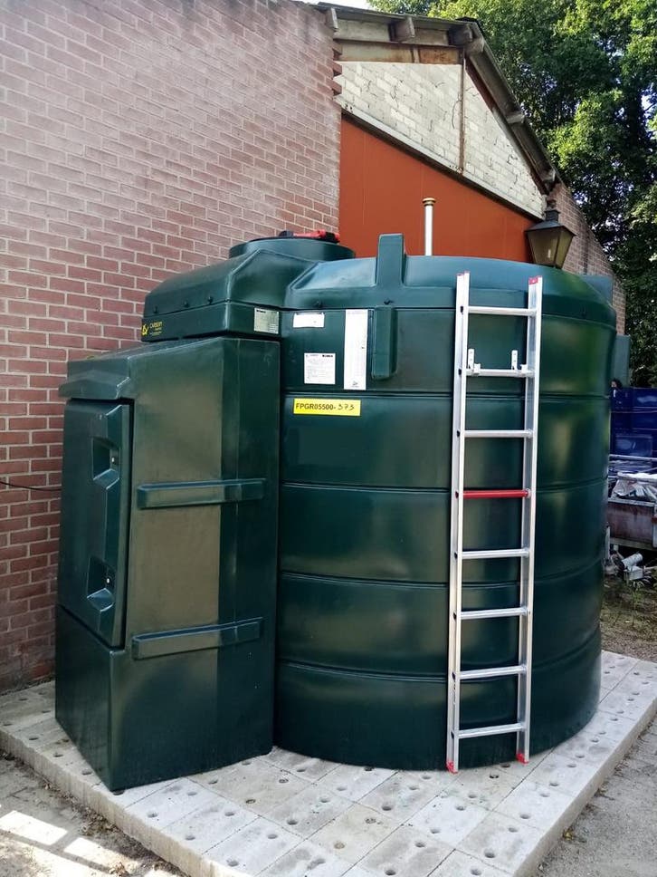 Dieseltank 6000 liter met GROTE pompkast, Zakelijke goederen, Agrarisch | Tractoren
