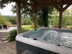 vakantiehuis Durbuy-jacuzzi-sauna-biljart-speeltuig-hond, 4 of meer slaapkamers, Huisdier toegestaan, Landelijk, In bos