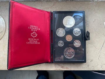 Canada. 1977, Complete Royal Canadian Mint Proof Set (Zonder