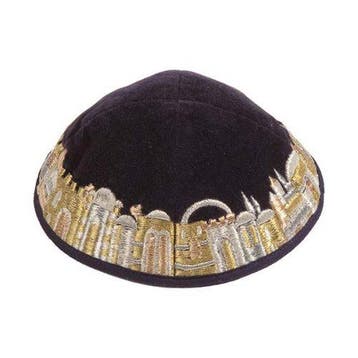 Keppeltje van Yair Emanuel in zwart velvet met een brede..., Nieuw