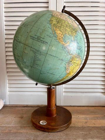 Prof. Dr. A. Krause Trade & Transport Globe - Nederlandse