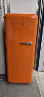TOPDEAL! WK ORANJE SMEG KOELVRIESCOMBINATIE! A+ ZEER UNIEK!, Witgoed en Apparatuur, 200 liter of meer, 60 cm of meer, Met aparte vriezer
