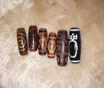Zeldzaam patroon: 6 stuks Tibetaanse Dzi - Amulet - Zeldzaam