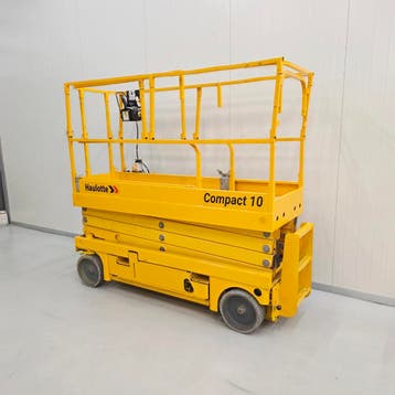 2015 - haulotte compact 10 - elektrische hoogwerker