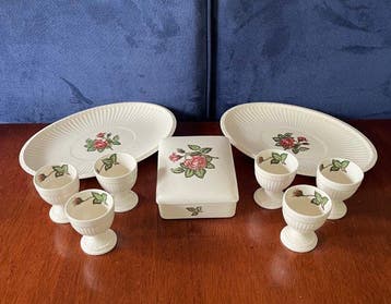 Wedgwood - Wedgwood - Tafelservies (10) - Moss Rose -, Antiek en Kunst