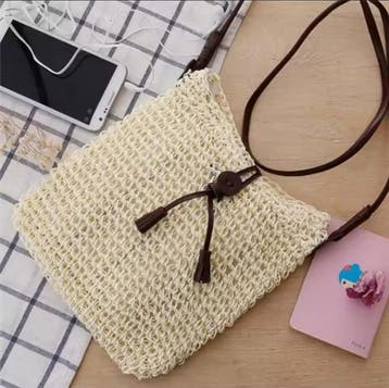 100% rieten cross body tasje - BEIGE kleur - leerlook riem, Nieuw