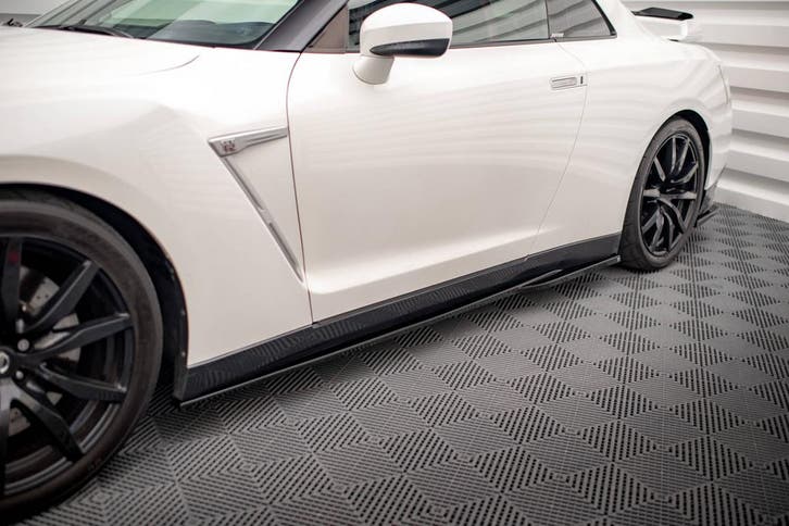 Side Skirts Diffusers Nissan GTR R35 Facelift, Auto-onderdelen, Carrosserie en Plaatwerk, Nieuw, Verzenden