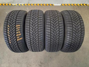 195/55/15 85H GOODYEAR WINTERBANDEN 9MM PROFIEL 4X, Ophalen, 15 inch, Nieuw, Winterbanden