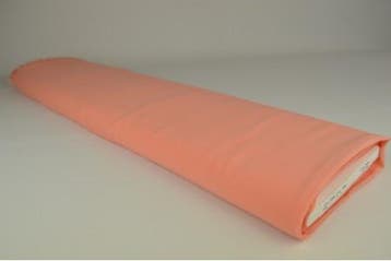 Zalmroze chiffon stof  - 15 of 50 meter rol, 120 cm of meer, Ophalen of Verzenden, Roze, Polyester