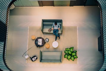 Kantoorruimte in House Modernes, Verzenden