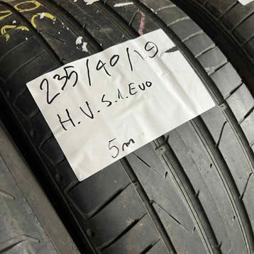 2 x Hankook Ventus S1 Evo 235-40-19 Zomerbanden 5mm, 19 inch, Gebruikt, Ophalen of Verzenden, 235 mm