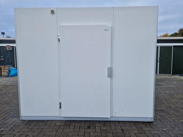 Vriescel 303 x 482 x 258 cm, Nieuw in verpakking, Koelen en Vriezen