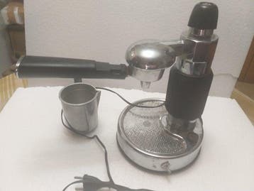 Magefesa Electro Press - Koffiezetapparaat - Plastic, Staal