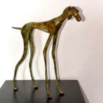 Abdoulaye Derme - sculptuur, Chien, Lévriers stylisé en
