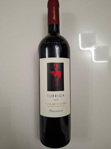 2020 Argiolas Turriga - Sardinië - 1 Fles (0,75 liter), Verzamelen, Nieuw