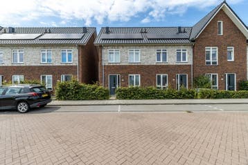 Te huur: Huis Antoon van Wijngaardenweg in Culemborg, Culemborg, Gelderland