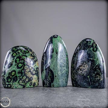 Kambaba Jaspis Trio – Fascinerende natuurkunst in