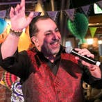 Feestzanger Spaans, Nederlands en Engelstalig, Dj