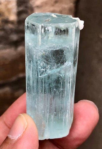aquamarijn Kristal - Hoogte: 5.4 cm - Breedte: 2.3 cm- 45 g