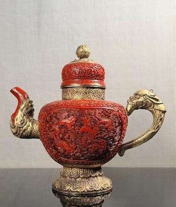 Theepot - cinnaber. Metaal - Grote lak