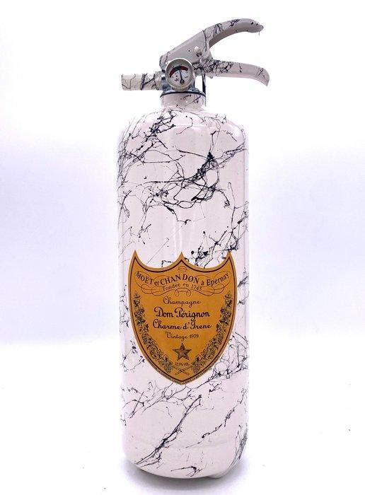 MVR - Extinguisher Dom Perignon Champagne, Antiek en Kunst, Kunst | Designobjecten