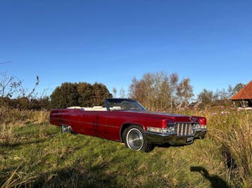 trouwauto huren Cadillac  DeVille 1969 (Alleen Friesland), Met chauffeur, Trouwauto