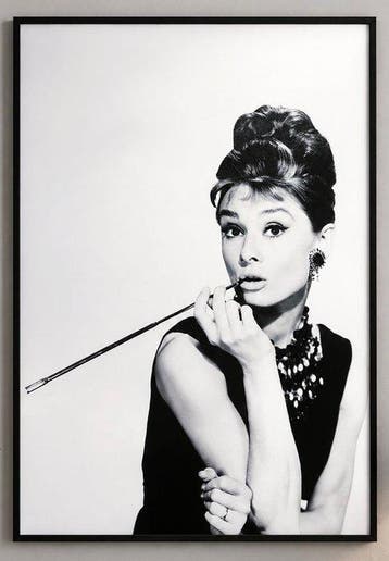 Audrey Hepburn - Breakfast at Tiffanys - (60,5x90cm)