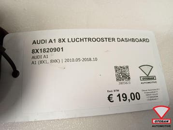Audi A1 8X Luchtrooster Dashboard 8X1820951, Ophalen, Gebruikt, Audi