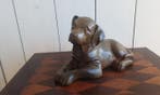 P. Chenet - Figuur - Hond labrador - 24cm - Brons