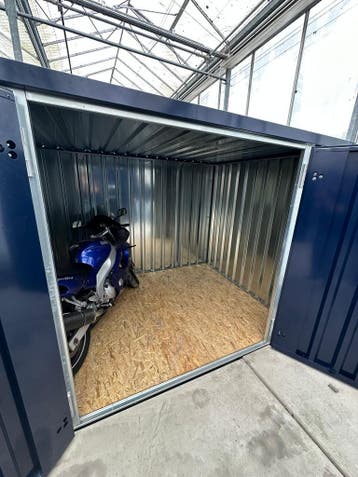 Overdekte motor opslag te huur regio Bergschenhoek!