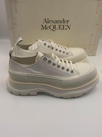 Alexander McQueen - Sneakers - Maat: EU 44 - Nieuw met tags, Nieuw