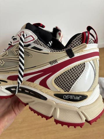 Off White - be right back - Sneakers - Maat: EU 43 - Nieuw, Nieuw