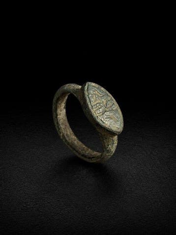 Middeleeuws Brons Ring - 10e tot 13e eeuw na Christus