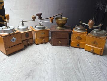 Koffiemolen (6) - Hout, Messing, Metaal - Set van 6 werkende, Antiek en Kunst