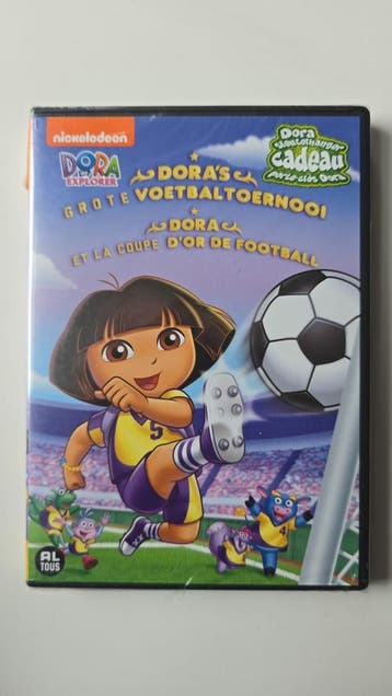 DORAS SUPER SOCCER SHOWDOWN (IN SEAL) (DVD), Verzenden, Gebruikt