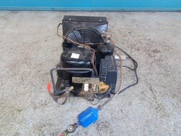 Lunite Koelmotor - CAE9460Z - R404A - 875watt, Gebruikt
