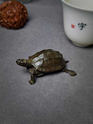 Japanese bronze turtle sculpture/tea ceremony ornament –, Antiek en Kunst, Antiek | Overige Antiek