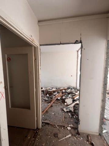 Sloopwerk ? Slopers beschikbaar sloopbedrijf, Asbestverwijdering, Sloopwerk binnen