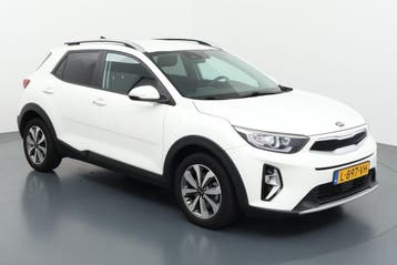 Private Lease - Kia Stonic, Gebruikt, Met garantie (alle), Handgeschakeld, SUV of Terreinwagen