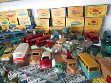 Gevraagd /gezocht: verzameling Modelautos  1:43/87/50/18/24, Hobby en Vrije tijd, Ophalen, Zo goed als nieuw, Auto, Norev