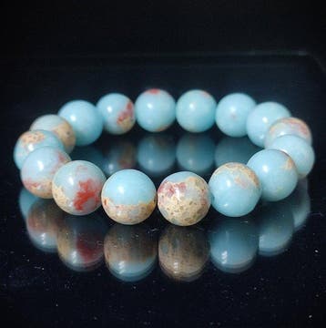 Prachtige Caribische Calcietarmband in geschenkdoos — Gratis