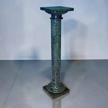Antiek Kapiteel - Omstreeks 1900