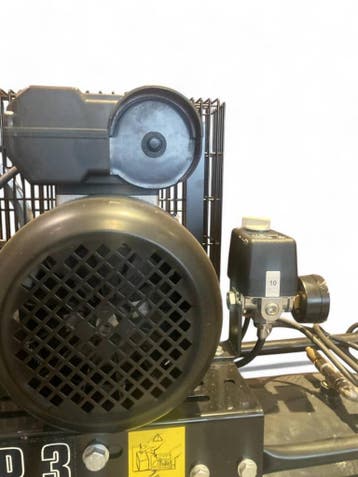 Compressor Zionair nieuw Compressor 2,2KW 230V 10bar 150ltr, Doe-het-zelf en Verbouw, Gereedschap | Handgereedschap, Nieuw