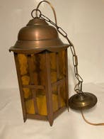 Lantaarn - antiekeFranse lantaarn - gehamerd geel - Franse