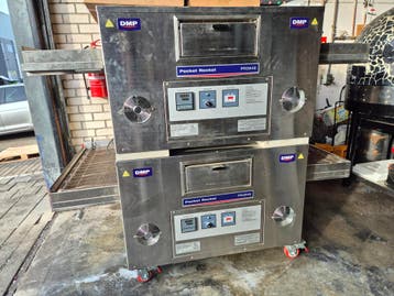 AUCTION: 2 x DMP pocket rocket conveyor gas pizza ovens, Gebruikt, Ovens, Magnetrons en Steamers