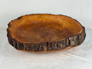 Decoratief dienblad - Sculpturele kom uit massief hout -