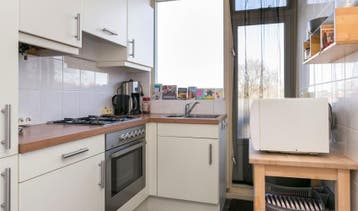 Te Huur 3 Kamer Appartement Ligusterstraat In Nijmegen, Huizen en Kamers, Huizen te huur, Gelderland, Direct bij eigenaar, Nijmegen