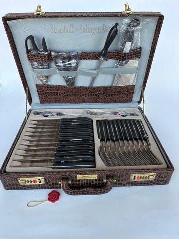 Strashoff - Bestekset - Solingen Design - Staal, Plastic